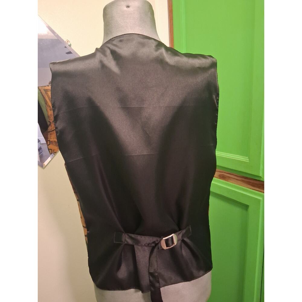 Two-One-Two leather vest. - Picture 4 of 5